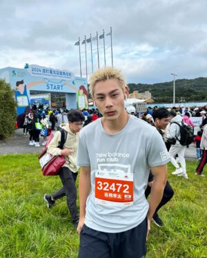 Kota Kagami Instagram - 謝謝NewBalance讓我愛上長跑🚀

#NewBalance
#NBRCTW #freshfoamx1080v13
