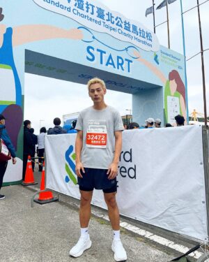 Kota Kagami Instagram - 謝謝NewBalance讓我愛上長跑🚀

#NewBalance
#NBRCTW #freshfoamx1080v13