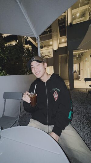 Kota Kagami Instagram - Drive→Coffee ✌🏽
