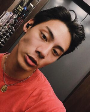 Kota Kagami Instagram - 我是一顆紅蕃茄🥫