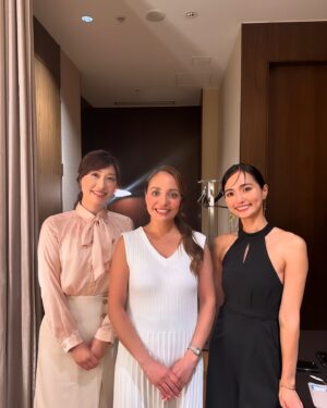 Kotoko Yamaga Instagram - グランドハイアット東京でイベントでした🧘🏻‍♀️

Oggi ×ウェルネス総合研究所
@oggi_mag 
PoA(Pace of Aging:老化速度)について
Oggi読者の皆さんと楽しく学べて有意義な時間でした！

久しぶりの対面イベントということで少し緊張してしまったけど、皆さんにお会いできてとても幸せでした🤍
またこのような対面型のイベント参加したいな✨

石原先生、MCの小野さん、ありがとうございました😊