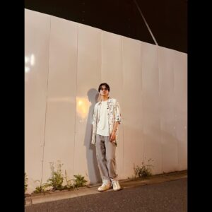 Kousei Yuki Instagram - どの写真あげよっかな〜って絞ろうとしたけど割と気に入ってる写真多くて2回に分けようかなとも思ったけど服一緒になるし分けるのもな〜ってなって全部あげちゃうかってなったから写真多いです。

イベントまで明日で1週間。
みなさんお楽しみに！！

#結木滉星
#私服ショット
#文言長い
#すんません
#滉流会vol.4
#来週の土曜日です
#まだチケット間に合います
#来てね