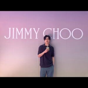 Kousei Yuki Instagram - 4月26日よりオープンする、ポップアップスペース「JIMMY CHOO GINZA GARDEN」に伺いました！

JIMMY CHOOとMALBONがコラボしたアイテムが可愛すぎてゴルフ好きにはたまらない空間でした😊

「JIMMY CHOO GINZA GARDEN」には、THE MATCHA TOKYOとコラボしたカフェスタンドもあってついついくつろいでしまいました😋
抹茶とベリーのスムージーと抹茶アイス美味しいので皆さんも是非味わってみてください！！

ゴルフカート等のお洒落な、フォトスポットもあります！
真似して写真撮ってみてください🤣笑笑
4/26～6/30までの期間限定になりますので、ぜひ、訪れてみてください！

#PR #JimmyChooxMalbon #JimmyChooGinzaGarden