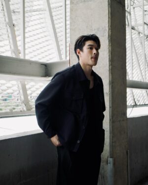 Krating Khunnarong Pratesrat Instagram - 