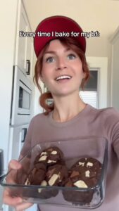 Actress Kris Collins HD Instagram Photos and Wallpapers July 2024