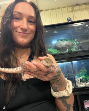 Kristen Stadtlander Instagram - Repticon is my Disney