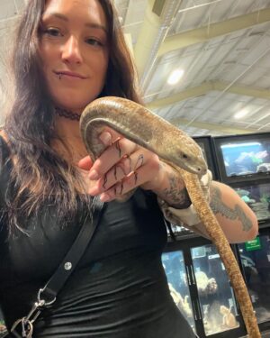 Kristen Stadtlander Instagram - Repticon is my Disney