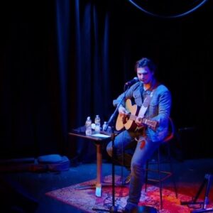 Kristoffer Polaha Instagram - Merry Christmas!

Here’s an original song, “When Cowboys Dance With Angels.” A country version of the birth of Jesus where the shepherds are cowboys. Hope you enjoy!

#christmas #originalmusic #countrymusic