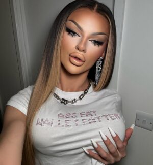 Krystal Versace Instagram - Doll on the go …