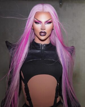 Krystal Versace Instagram - I’m the bubblegum that never looses its flavour 👅