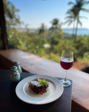 Kunal Karan Kapoor Instagram - Lost in the rhythm of the waves and the whispers of palm trees, I found my own slice of paradise at Cabo Serai in South Goa. 

Enveloped in a cocoon of tranquility in the absence of urban clamour, this eco resort seamlessly blends luxury with sustainable travel. The gentle rustle of leaves and distant waves lend a serene backdrop and the minimalist design create a zen haven. The staff, graciously fulfilling all our indulgences, going above and beyond and truly making our stay memorable. Their warm and friendly demeanour made us feel not just like guests, but cherished members of a temporary community of Cabo Serai. A community that lives well and eats scrumptiously organic, locally sourced cuisine. 
Thank you @caboserai for being the perfect escape from the daily grind. Here, amidst the golden sands and azure waters, every moment feels like a chapter from a novel waiting to unfold. Thank you for a night sky full of stars. 

.
.
.
.
.

#CaboSeraiEscapes #GoaGetaway #caboserai #caboderama #canacona #beachsideretreat #beachresort #southgoa #goa #incrediblegoa #ecoluxury #luxury #ecofriendly #ecoresort #roomwithaview #seaviewresort #goabeaches #goabeachresort #vacation #getaway #weekend #beach #cottage #cliff #hill #seaview