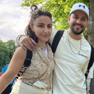 Kunal Khemu Instagram - Coping in Copenhagen ... 🇩🇰❤️