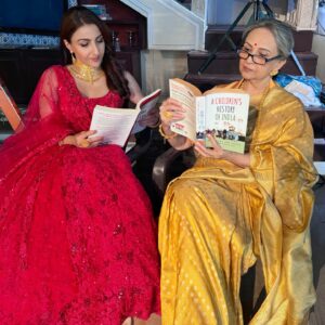 Kunal Khemu Instagram - Whether you are reading alone, reading together, reading to or being read to ... books make you a better person. So do the world a favour today, on national reading day, read a book!! ❤️ 📚#nationalreadingday