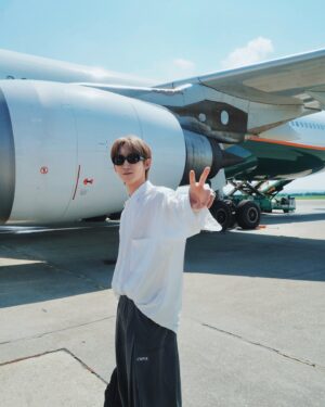 Kurt Huang Instagram - 每天有每天的快樂
今天是生日快樂

謝謝26歲，謝謝我愛的和愛我的每一個人

Happy birthday to ME
祝我生日快樂 🎂✨🛸