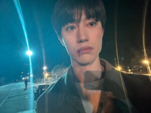 Kwak Dong-yeon Instagram - 건우네 가족 무럭무럭 🏠
감사했습니다 ❤️
#눈물의여왕 #queenoftears