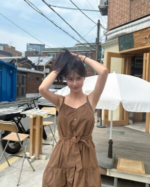 Kwon Na-ra Instagram - 🤎