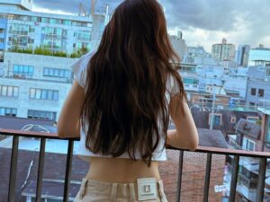 Kwon Na-ra Instagram - 🩵