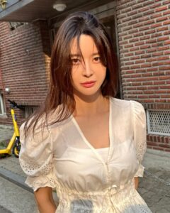 Kwon Na-ra Top 100 Instagram Photos and Posts