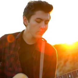 Kyson Facer Instagram - #Señorita by #ShawnMendes New cover on my YouTube channel! Go check it out! Link in bio!