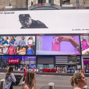 LL Cool J Instagram - You know what it is! @LLCOOLJ - #SaturdayNightSpecial featuring @fatjoe and @richforever song and video out now on all DSPs. If you’re in New York don’t miss the billboard looming large over Times Square and of course tune in to Rock The Bells Radio @siriusxm Channel 43 🔊🔊🔊 where we’ll have it in rotation all weekend long.

Times Square Billboard Art: @jenn_amaris @jaydin_lopez