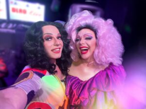 La Prohibida Instagram - anoche, con la reina de España @supremmedeluxe ❤️