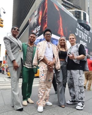 LaToya Tonodeo Instagram - Empire State Building  x  Billboard in Times Square

#powerghost