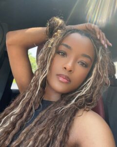 Actress LaToya Tonodeo HD Instagram Photos and Wallpapers August 2024