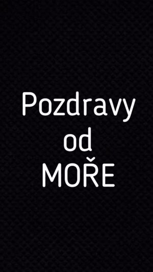 Ladislava Něrgešová Instagram - MĚLI jsme to hezký! Tak zase za rok. Jo a! Věděli jste, že na Peloponésu v oblasti Killinis jsou běžná zemětřesení? Já ne. Ale zvykli jsme si. 🙈 Do stupně 5 se to ještě pár vteřin ,,dá,,. Jinak ale fajn. Ať tak či onak, nehořelo! 🙏🏻 díky za to! #greece #peloponnese #killinis #dovolena #more #vitaminsea #funny #kecyodmore #beachmode #sea #vacation #jakodobrytobylo