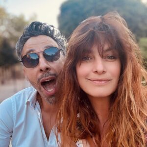 Laëtitia Milot Instagram - Merci pour tous vos messages d’anniversaire de mariage… Déjà 17 ans de mariage et 22 ans d’amour passionnel, de complicité, de disputes, de joie, de peine, de combat, des victoires, des larmes, des obstacles, mais on est toujours là plus fort que jamais! #love
