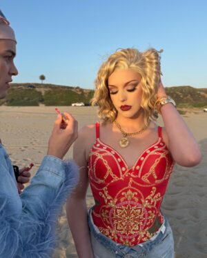 Laganja Estranja Instagram - “HAWT” Official Music Video coming soon… @gogalamusic @willraver