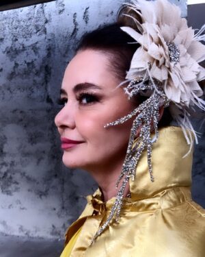 Lale Başar Instagram - Sihirli Annem @exxen @surecfilm