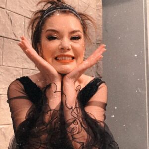 Lale Başar Instagram - Hu huuuuu ben geldimmmmmm