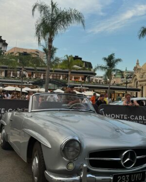 Lamitta Frangieh Instagram - Monaco 🇲🇨 
Don’t follow the crowd, let the crowd follow you..
.
.
.
#montecarlobeachclub #monaco #lifestyle #southoffrance