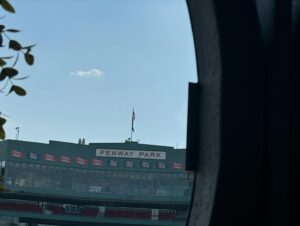 Lana Del Rey Instagram - Jesus, it’s hot. Just taking 10 minutes in the balcony.
Let’s go Fenway
