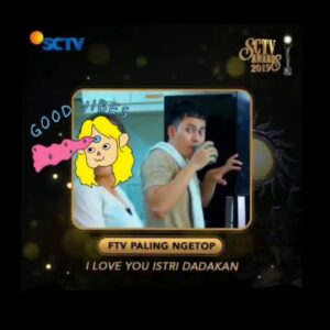 Larasati Nugroho Instagram - Monggo mbak yu mas mas yang suka di vote nggeh 🙏 matursembahnuwun🤗