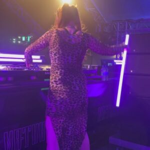 Larissa Rieß Instagram - Closing MainStage at @natureonefestival at 8 months pregnant was insane. Still can‘t get over it.
