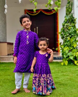 Lasya Manjunath Instagram - Happy Raksha Bandhan ❤️😍

Munni and junnu 😍
Outfits : @pari.designers_ 

#rakshabandhan #rakhi