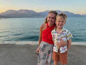 Laura Bell Bundy Instagram - Core memories. Huck’s first trip to #italy

 #gaeta #hucklife #familytime