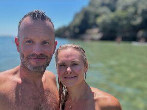 Laura Bell Bundy Instagram - Core memories. Huck’s first trip to #italy

 #gaeta #hucklife #familytime