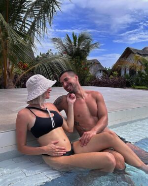 Laura Chrebetová Instagram - Zaseknuté v konceptoch ☀️
