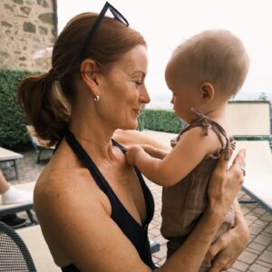 Laura Leighton Instagram - The Fam in Italy! ❤️🇮🇹