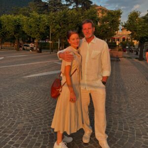 Laura Leighton Instagram - The Fam in Italy! ❤️🇮🇹