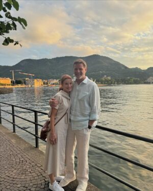 Laura Leighton Instagram - Husband appreciation post. Just because. ❤️