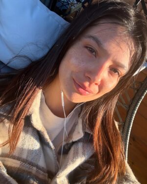 Laura Osma Instagram - Un poquito de la vida y que el amor está en todas partes 🩵✨