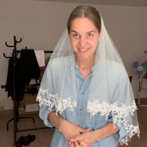 Laura Ramoso Instagram - Alrighttt I’m done being an Italian bride!! I’m back!!!! New video coming this Sunday and you BET it’s wedding inspired 👰‍♀️ 💒🤵‍♂️