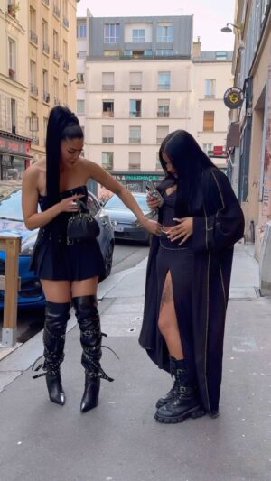 Lauren Cruz Instagram - @lexaaoff3 nous donne le prix de son outfit