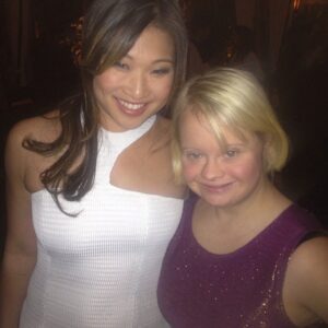 Lauren Potter Instagram - Guys wasn't @jennaushkowitz beautiful last night at the EW SAG party?