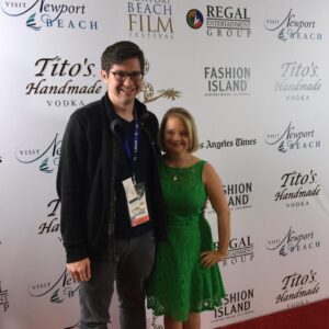 Lauren Potter Instagram - So happy I got to share my short film #guestroom in my own backyard at @newportbeachff tonight! The link is in my bio if you want to check it out!
