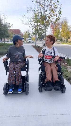 Lauren Spencer Instagram - We’re disabled Hollywood actors of course we came together to talk some real sh*t! 😂 Although we had a fun time poking fun at the industry, the unfortunate part is that comedy always has some truth. There’s so much more we could’ve touched on since disability and Hollywood is its own unique experience but we just gonna drop this on your timelines for now. ⬇️ DROP A COMMENT if you learned something new or wanna share your story too. 😝 #fyp #ofcoursetrend