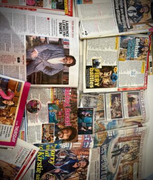 Laurence Llewelyn-Bowen Instagram - Looks like the GENTLEPEOPLE of the Press are keen for you to Watch OUTRAGEOUS HOMES on @channel4 Thursday at 10. Brava @charlottebelletobinpr Queen Regnant of PR xxxxxxxxx